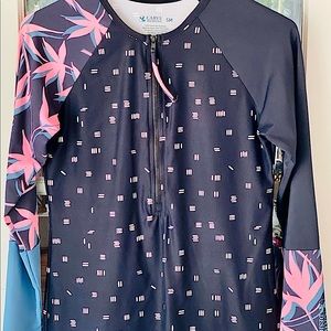 Carve Designs Rash Guard/Sun Shirt